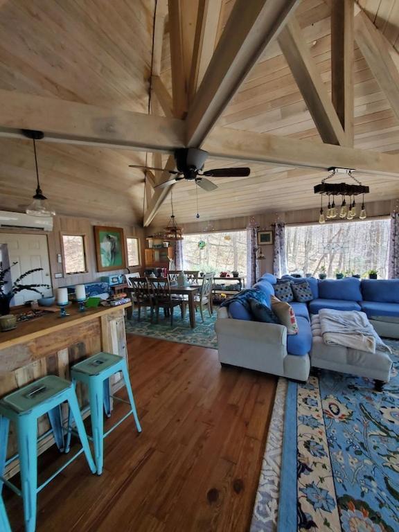 Treehouse Cathedral In Blue Ridge Mountains, Nc Villa Burnsville Exterior foto